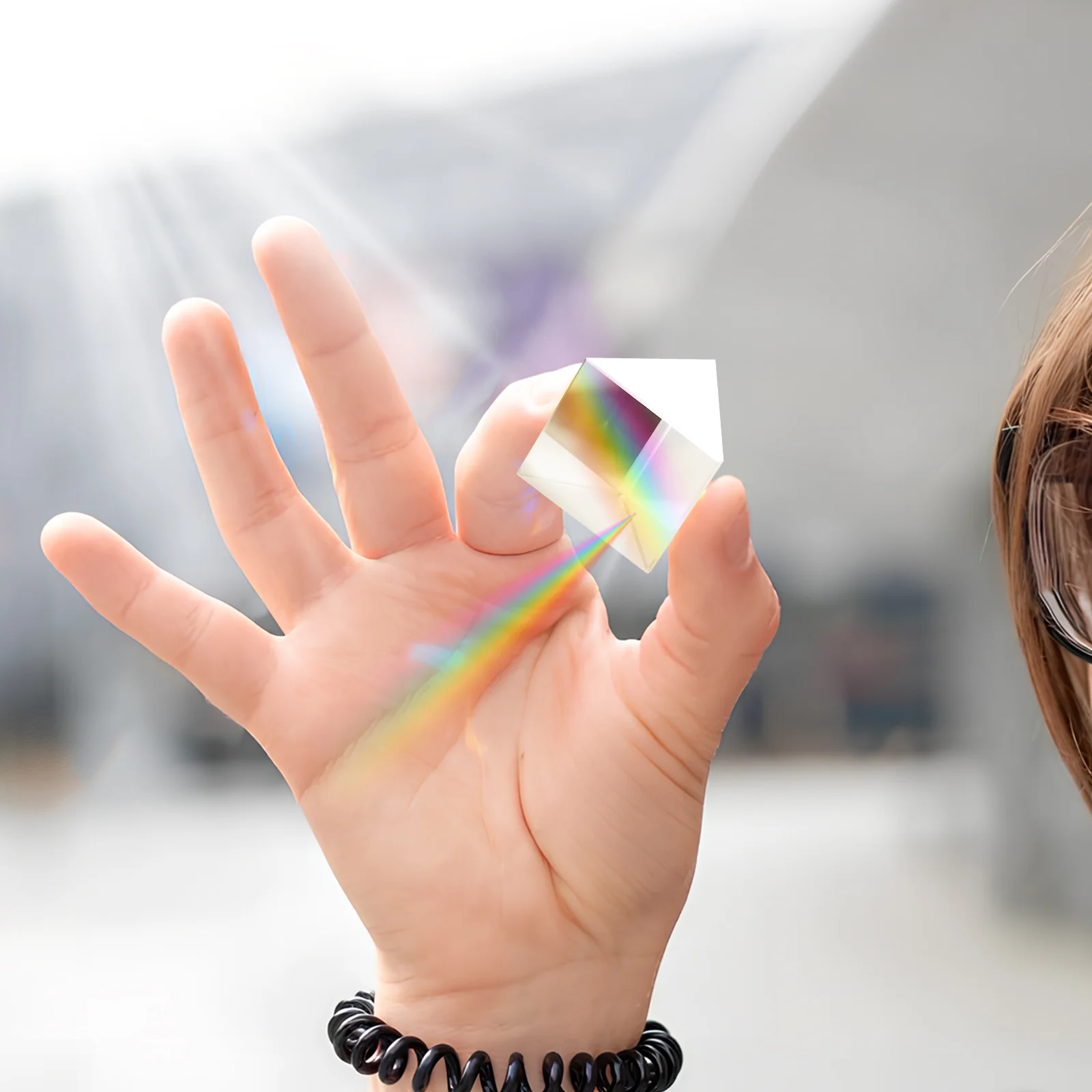 

4Pcs Clear Triangular Prism Crystal Photography Educational Tool Precision Light Refraction Science Teaching