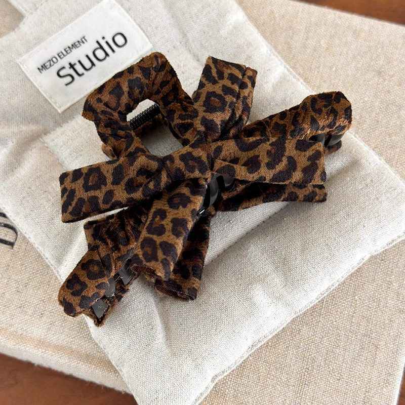 Jepit Rambut Motif Leopard Musim Gugur/Dingin untuk Wanita, Jepit Rambut Premium Model Shark Clip Besar, Gaya Baru 2025, Jepit Rambut Belakang Kepala, Aksesoris Rambut