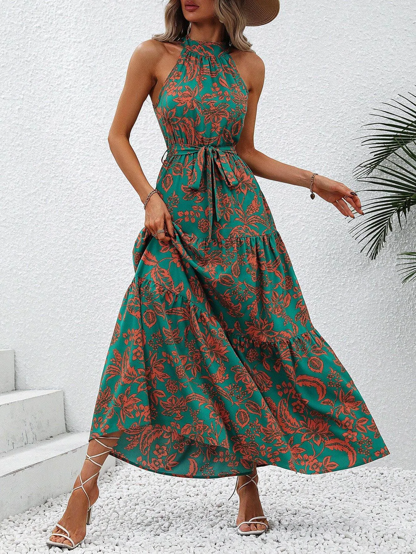 European and American women\'s elegant and fashionable temperament, hanging neck, backless sleeveless belt, printed dress