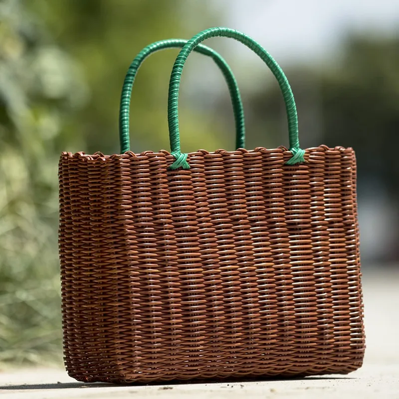 Thumbnail 3 - #34 Most Popular Picnic Baskets
