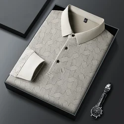 New Men's Business Casual Long Sleeved Shirt with Badge Solid Color Polo Shirt Fashionable Breathable Comfortable Versatile Top