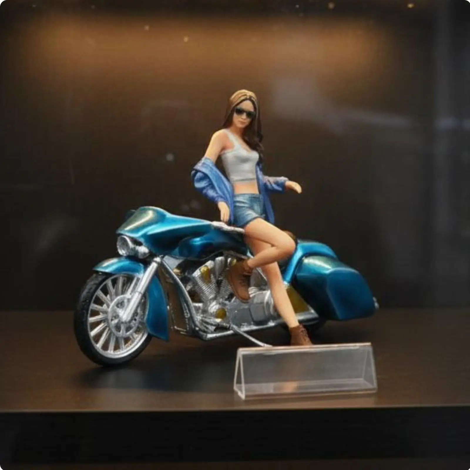 Collectible Resin Statue Blue Cruiser Motorcycle Female Biker Figurine Hand Painted 1 64 Scale Diorama Model for Display