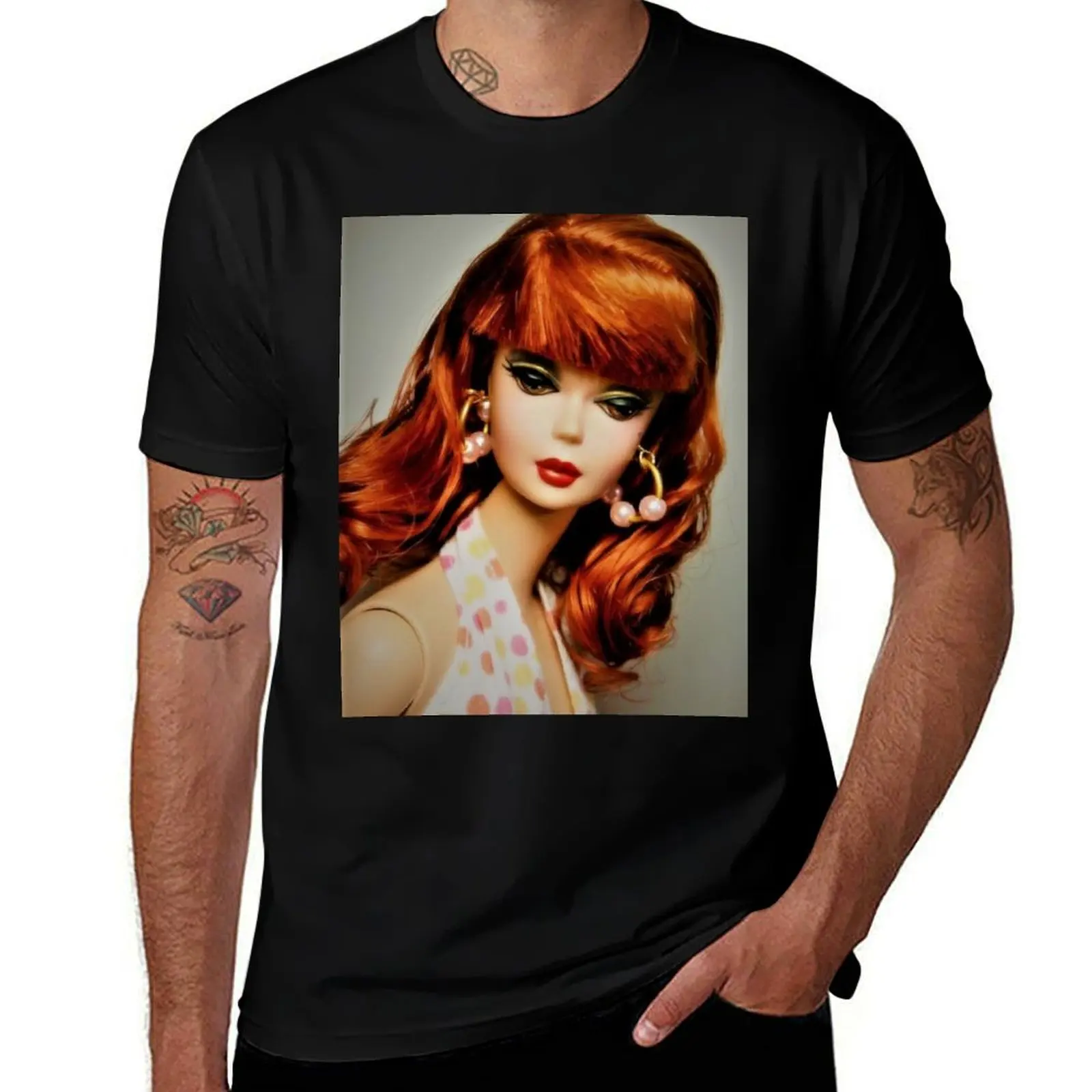 redhead vintage digital art edit 1970s print mask diva doll vintage print mask postermysticladyart T-Shirt