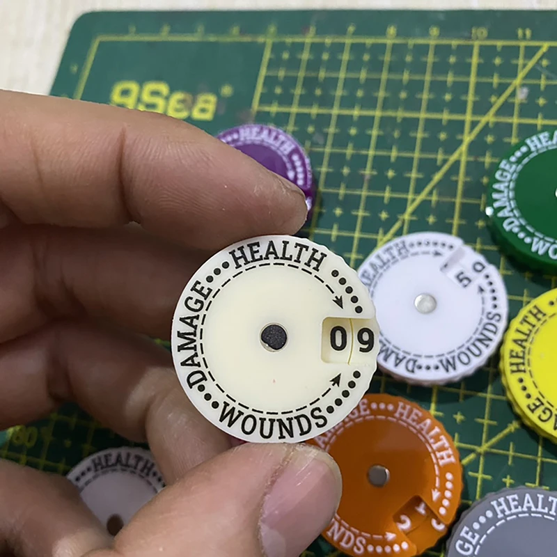 1PC Practical Small Size Counter 3CM Health Damage Acrylic Life Wounds Tracker 00-99 For Any Games Scoring Random Color
