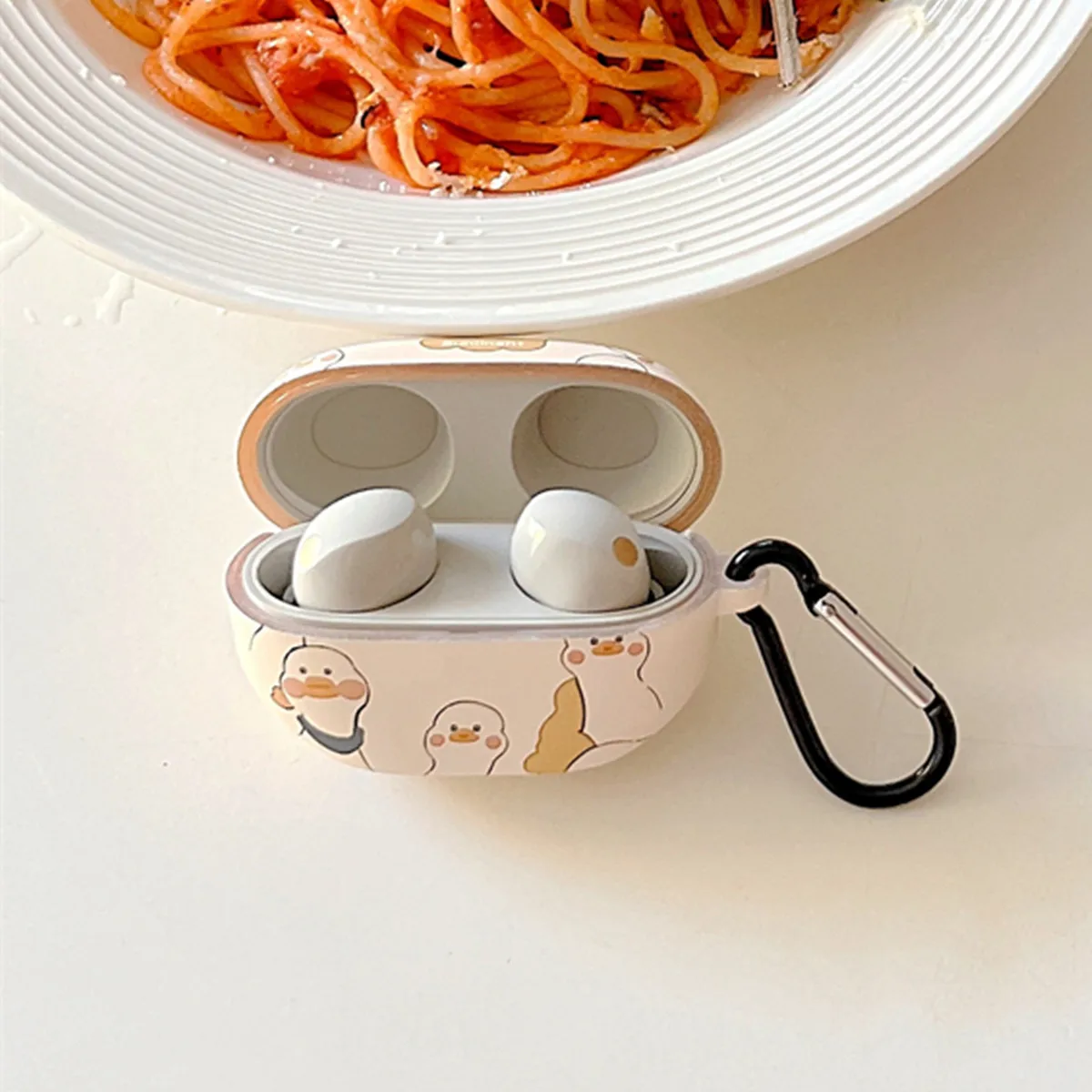 Funda protectora con dibujos animados para auriculares, carcasa con pegatinas de cristal de pato Kawaii, con gancho, WF-1000XM5 para Sony, novedad de 2023