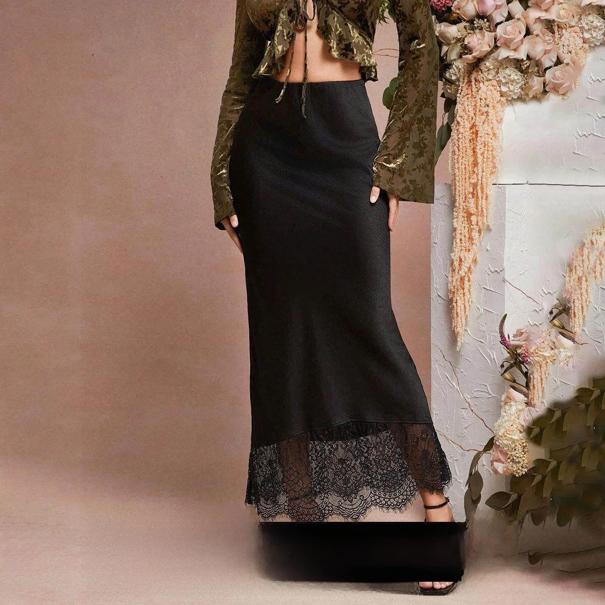 Saia de Cetim de Seda com Renda, Sensação de Luxo, Moda Feminina, Produtos de Origem Própria, Saias de Comprimento Médio para Outono, Sem Mangas