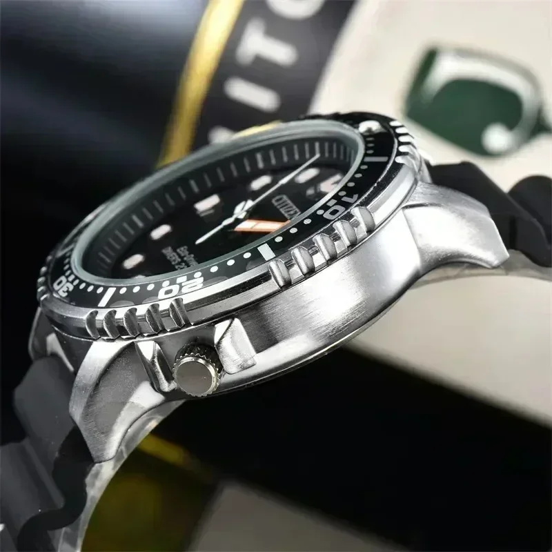 Fashion Luxury  Promaster Diver Series Eco-Drive  Night Light Men's Quartz Three-Pin Calendar Tape Watch with Gift Box