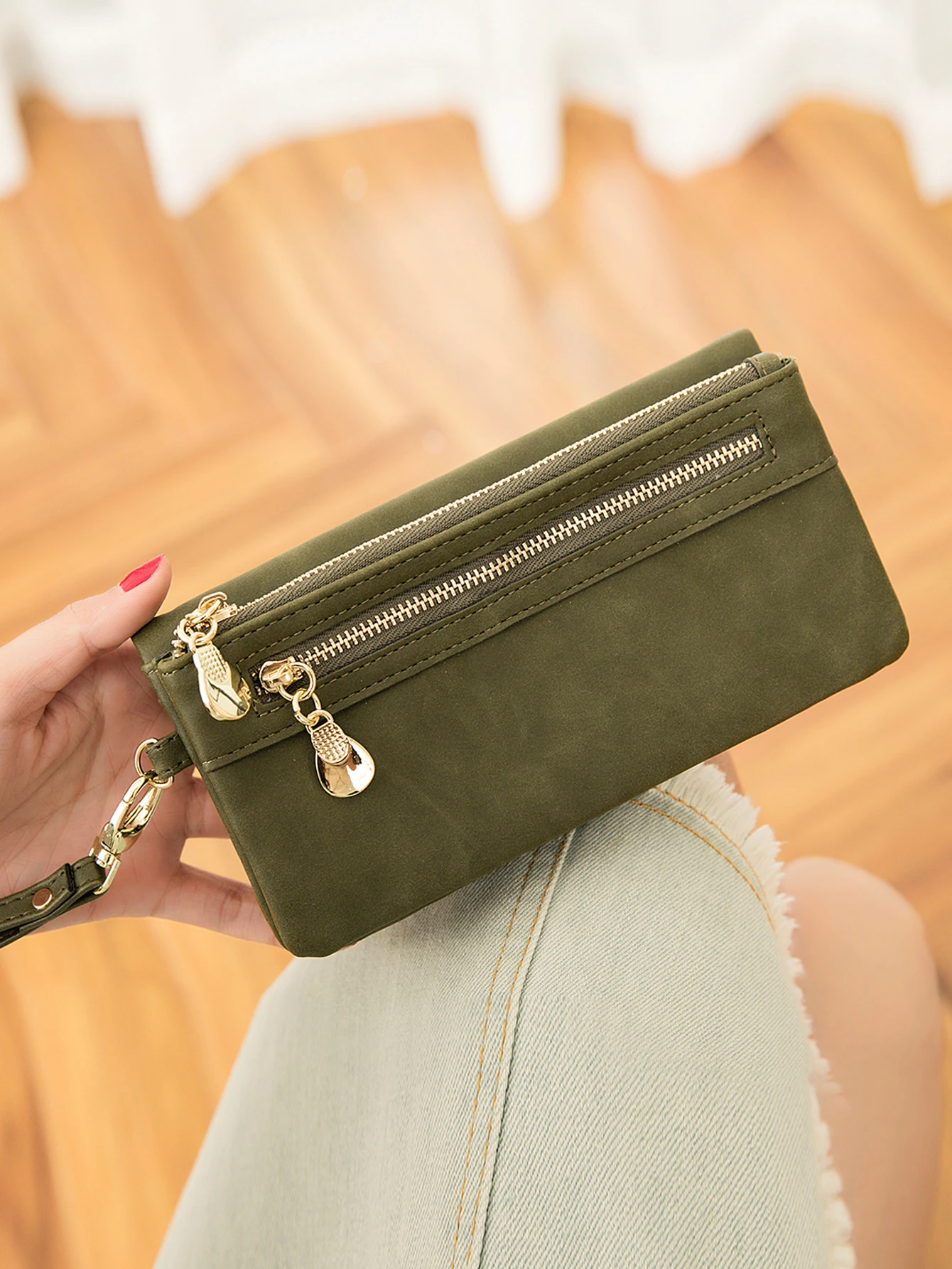 Große Damen-Geldbörse aus mattem Leder mit doppeltem Reißverschluss, Clutch-Handgelenktasche, Handy-, Münz- und Kartenhalter, Multi-Pocket-Geldbörse – Detail 14