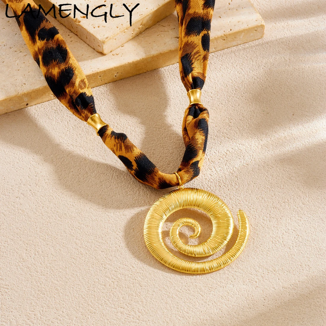 

LAMENGLY 316L Stainless Steel Leopard Print Ribbon Geometric Spiral Design Pendant Necklace Lady Retro Ethnic Style Jewelry Gift