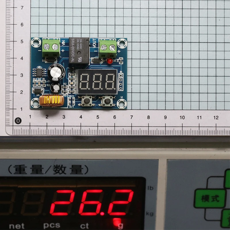 XH-M609 DC 12V-36V modulo caricabatterie tensione di sovraccarico protezione della batteria scheda di sottotensione precisa