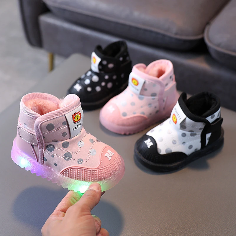 Bambini Light Toddler Infant Boys Girls Snow Fleece Boot antiscivolo Flat Cloth Bottom Infant culla Shoes Led Light Kid Snow Boots