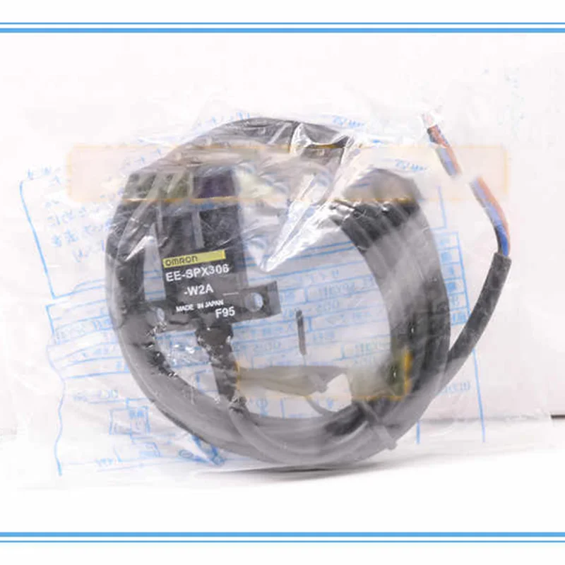 

EE-SPX306-W2A 100% imported original model mainly for receiving and transmitting pairs of tubes, photoelectric switch