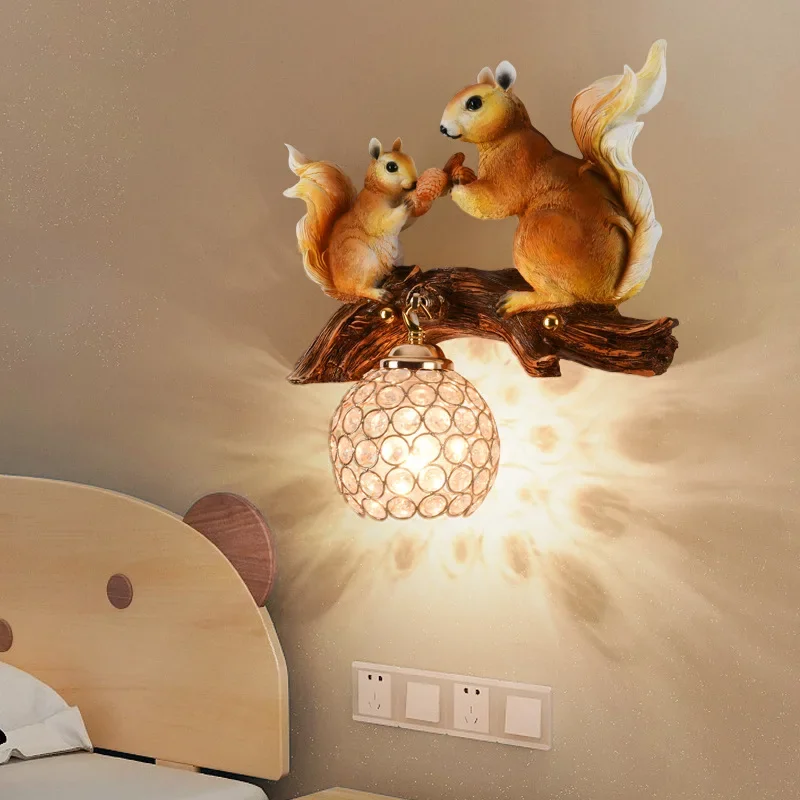 

American Style Beautiful Squirrel LED Wall Lamp Bedroom Living Room Study Resin Wall Lights Room Decoration Crystal Wall Lamps