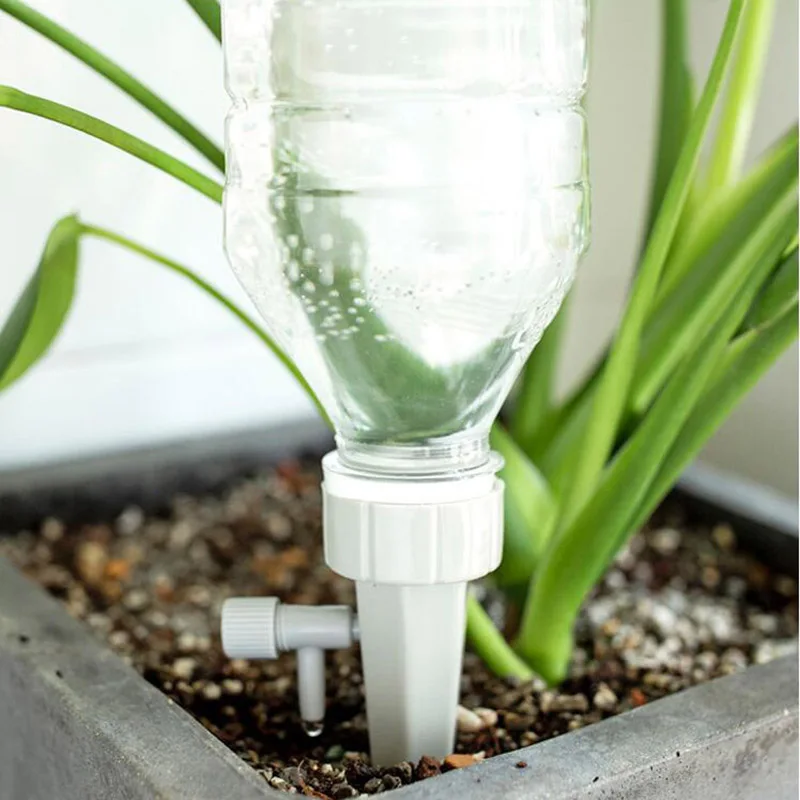 1/6/12pcs Auto Drip Watering System Irrigation Garden Bottle Household Gardening Water Dripper Kit Gardening Plant Waterer C1