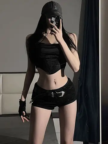 डेनिम मिनी शॉर्ट्स महिलाओं के लिए नई यूरोपीय शैली ट्रेंडी ग्रीष्मकालीन स्वभाव पतलून लोकप्रिय बटन सेक्सी शीथ नाइट क्लब स्लिम स्ट्रीट 10 best sales महिलाओं के डेनिम शॉर्ट्स - №10