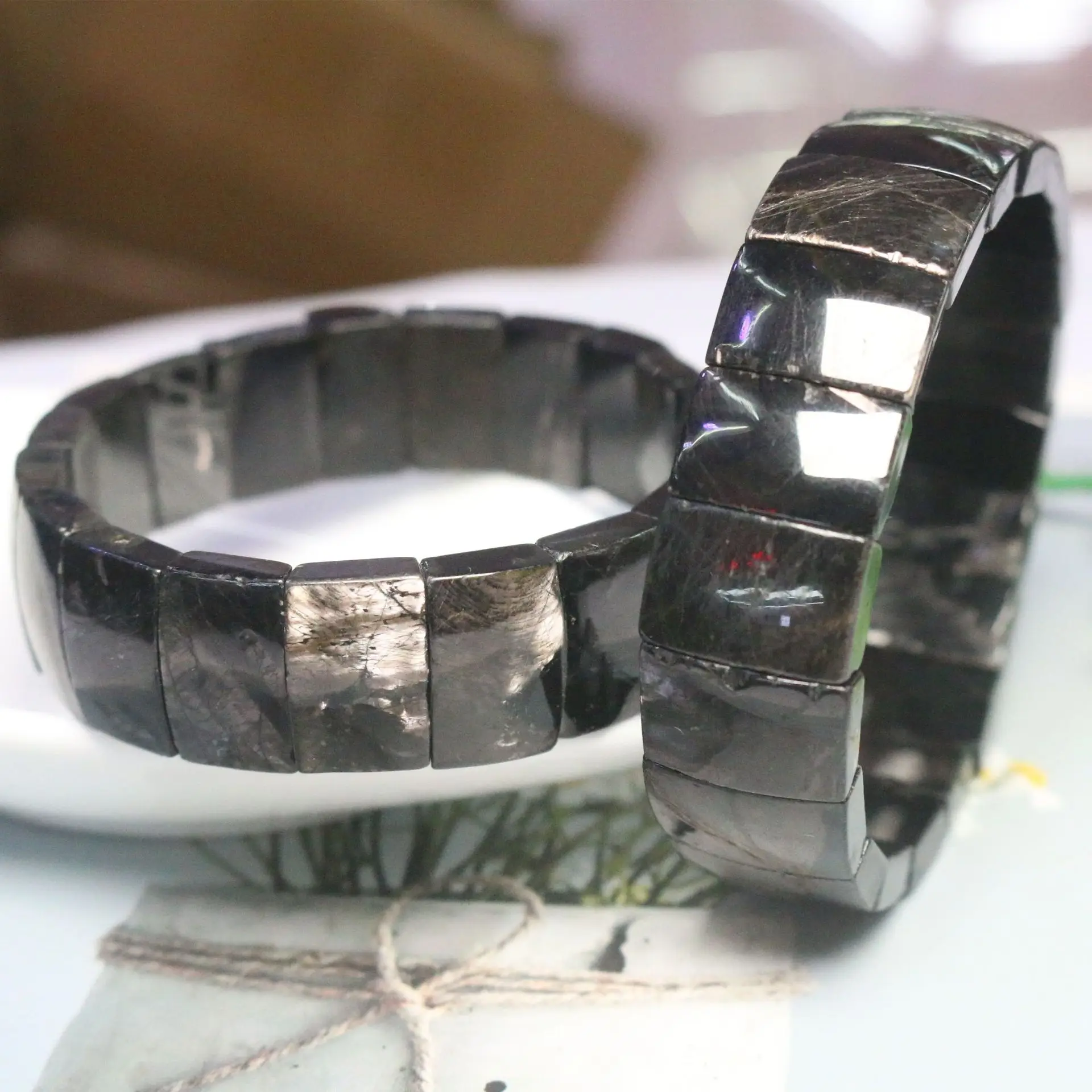 bracciale-con-lastre-di-ipersteno-naturale-bracciale-a-mano-con-pietre-d'oro-egiziane-gioielli-unisex-con-pietra-energetica-occhio-di-gatto