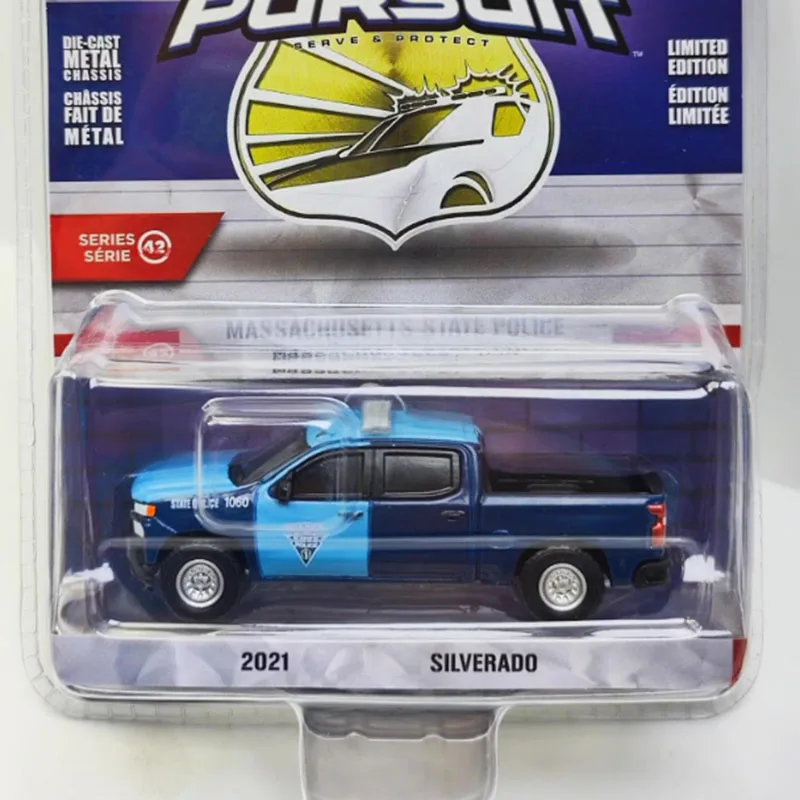 

Литой под давлением Greenlight, масштаб 1:64, 2021, имитация сплава Silverado, модель автомобиля, статическая коллекция, украшенные праздничными игрушками, сувенирный подарок