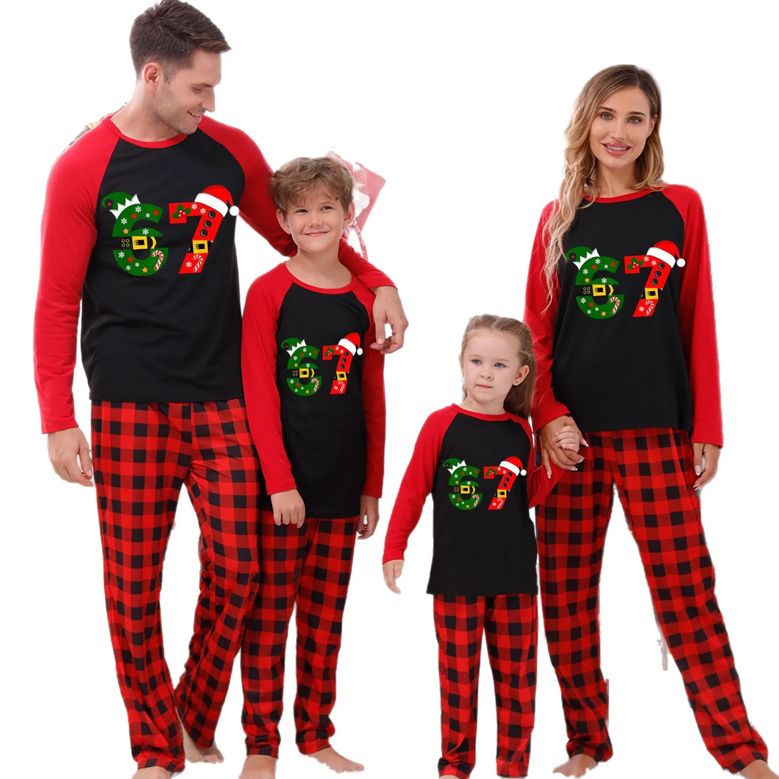 Conjunto de pijamas a juego con estampado a cuadros de Feliz Navidad, camisetas y pantalones, pijamas de 2 piezas para padres e hijos, mono para bebé, Look familiar