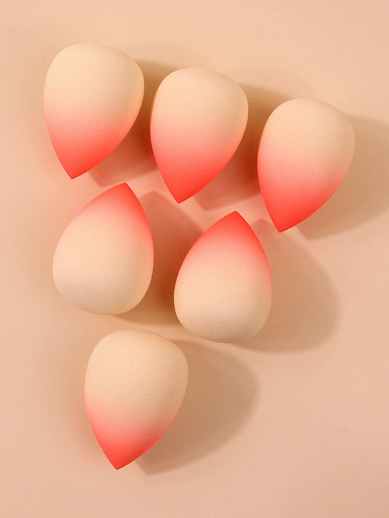 6個のグラデーションメイクアップスポンジセット、コンシーラー＆ファンデーションメイクアップスポンジツール、ソフトラテックスフリー化粧スポンジ、メイクアップアクセサリー