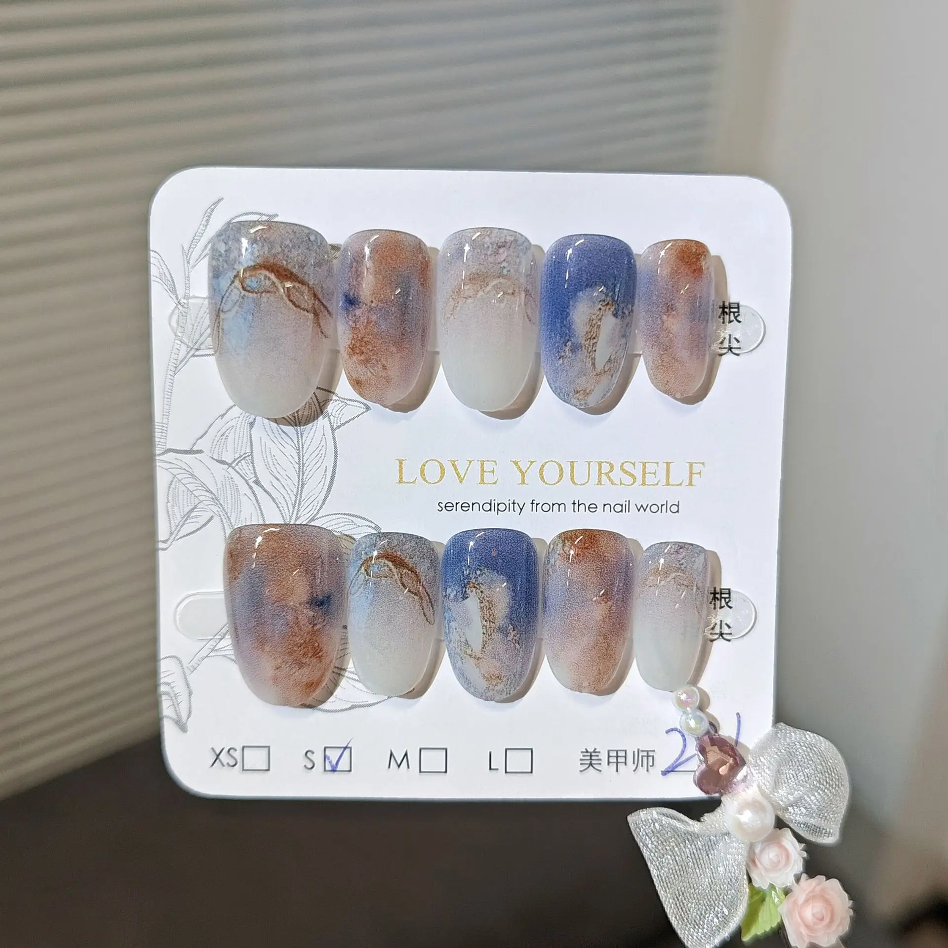 

10pcs Cloud Mist Gradient Handmade Nails Oil Painting Press on Nail Short Almond Full Cover Nail Tips for Women&Girl False Nail