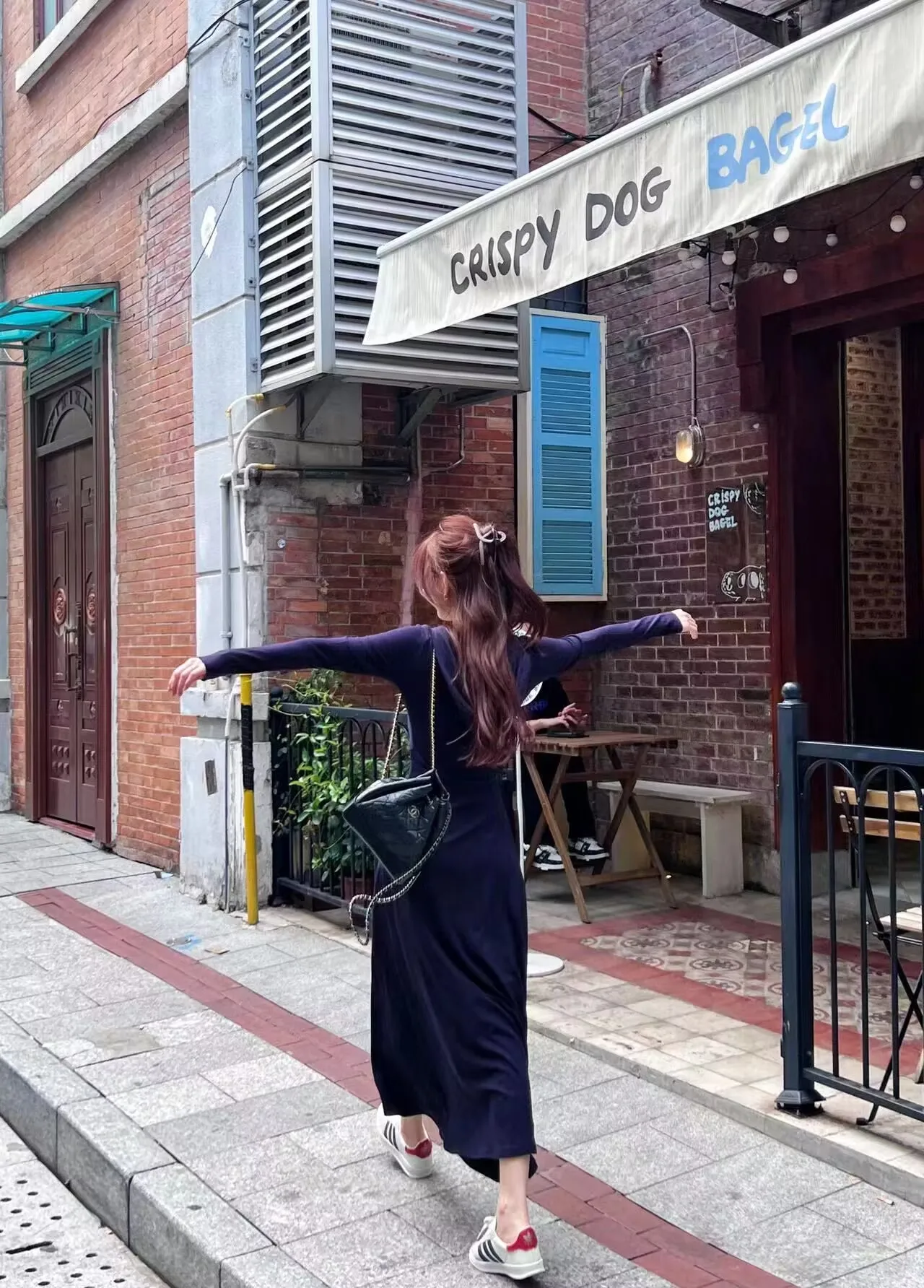 Kleider mit langen Ärmeln, ästhetische Herbst-Strickwaren für Damen, getäfelt, geknöpft, Smockwerk, Stehkragen, H-Linie, Grunge-Stil, Anti-Falten-Chic