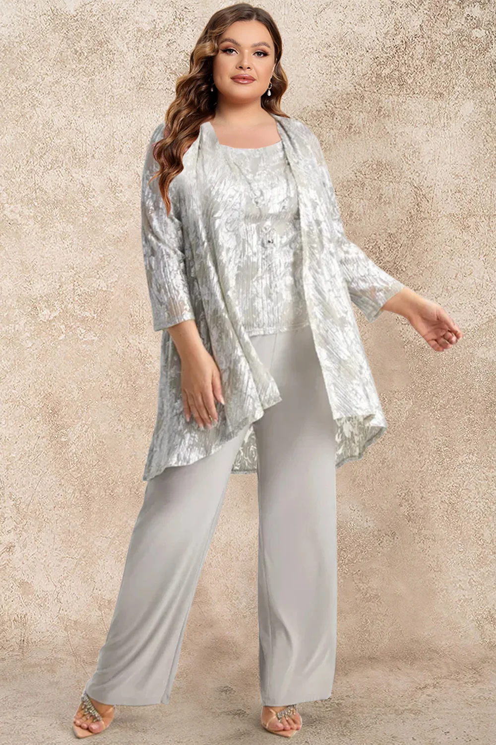 

Plus Size Mother Of The Bride Grey Chiffon 3/4 Sleeve Wide Leg Three Piece Pant Suit