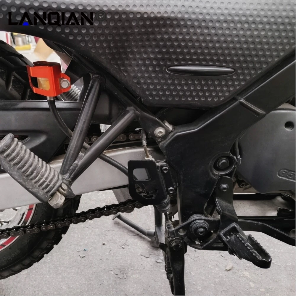 Motorcycle Accessories Rear Brake Master Cylinder Guard Protection Cover For BMW F650GS/Single/Dakar/Sertao 2000-2007 2008-2017