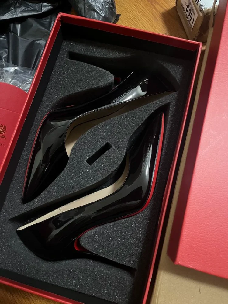 كعب عالٍ ربيع جديد مدبب الضحلة براءات الاختراع والجلود الأحمر وحيد حذاء واحد مأدبة كبيرة الحجم صغيرة الحجم أحذية جلدية نسائية #3