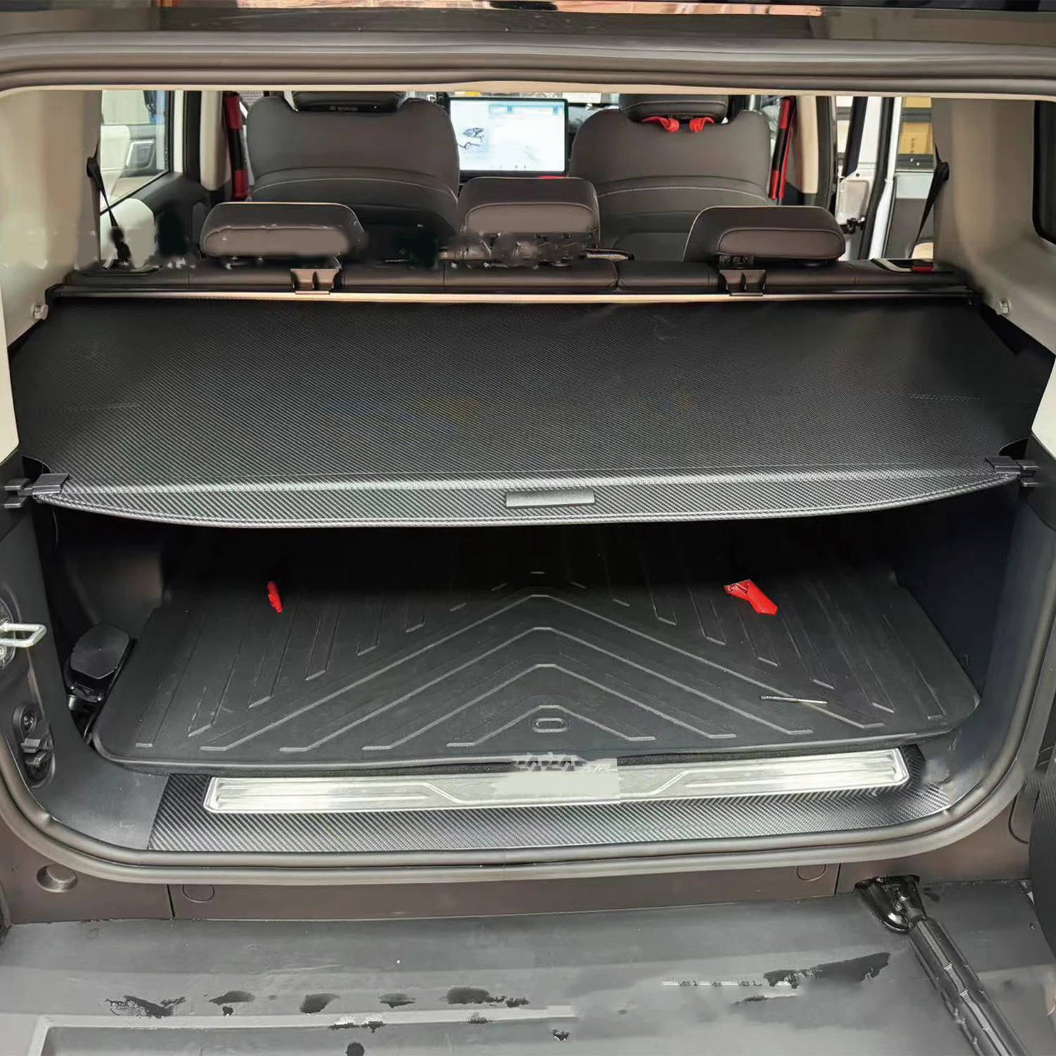 

For Chery ICAR03 2024 2025 Car Retractable Cargo Cover Carbon Carbon Black Rear Trunk Shade Luggage Security Cover 1Set