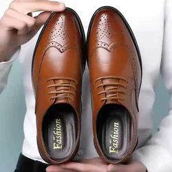 2023 Mens Wingtip Oxford Shoes Genuine Calfskin Leather Brogue Dress Shoes Classic Business Formal Shoes Man