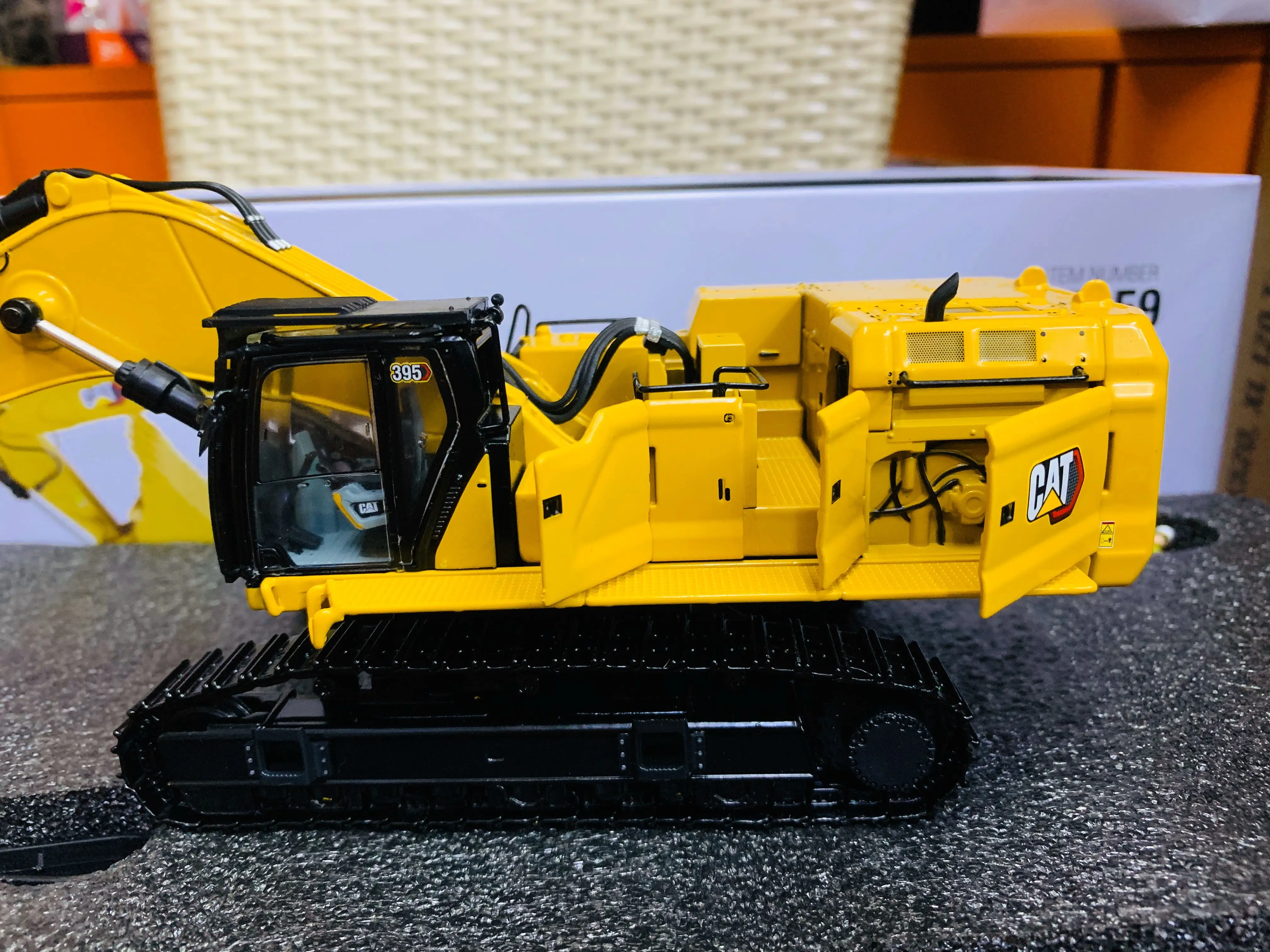 395 Next Generation Hydraulic Excavator Mass Excavation Version 1/50 Scale DM85959