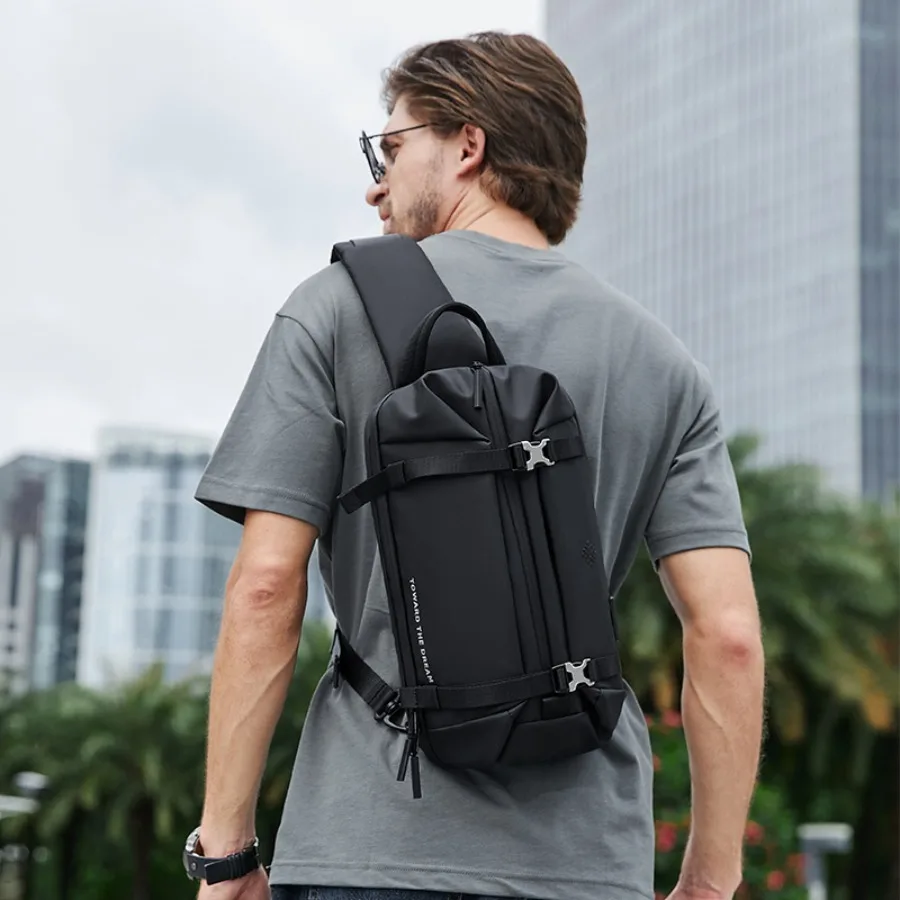 

【New style】RZTX large-capacity chest bag for men 2022 new Oxford fabric -body bag Korean style fashionable waterproof outdoor o