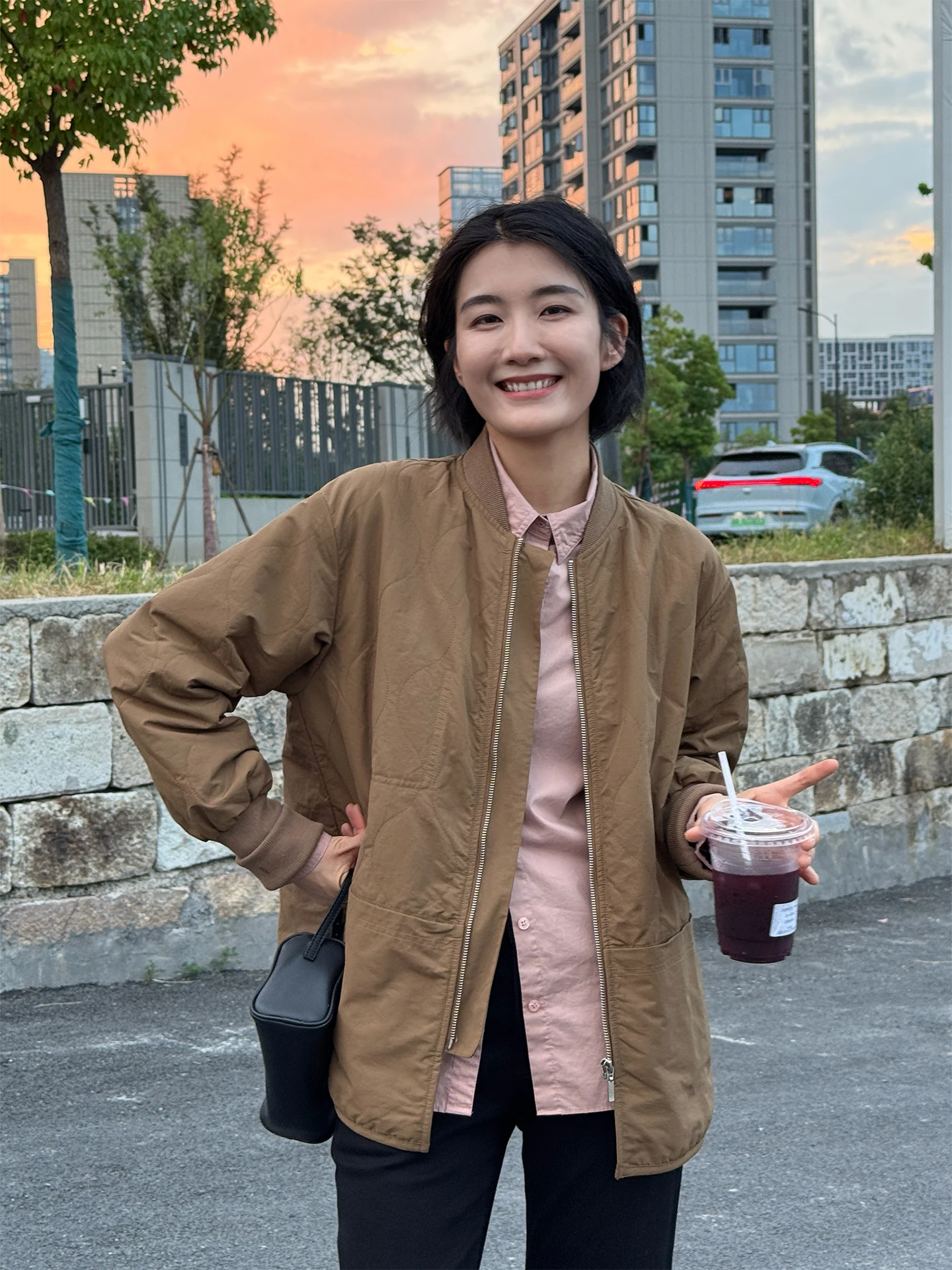 

Женская стеганая хлопковая куртка i Color, новая модель 2026 года, в американском бейсбольном стиле, теплая, на молнии, с длинными рукавами