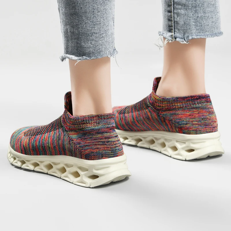 Womens Fashion Casual Flat Shoes Running Sneakers Lightweight Couple Mesh Breathable Shoes Comfy Mens Soft Sports Shoes