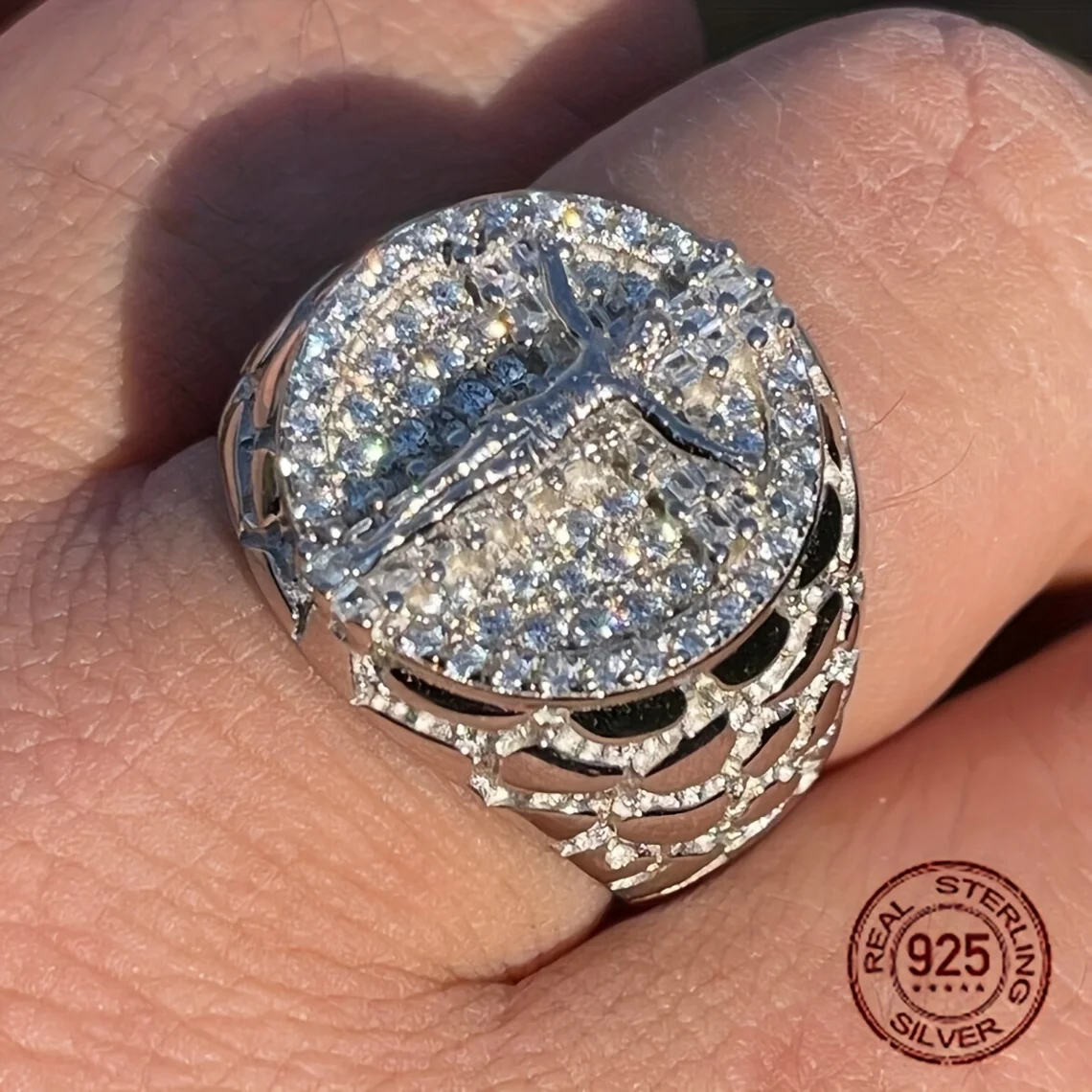 

Винтажные кольца с крестом Иисуса для мужчин, кольцо из стерлингового серебра 925 пробы, ослепительный циркон, инкрустация, тренд, религиозные вечерние ювелирные изделия, подарок