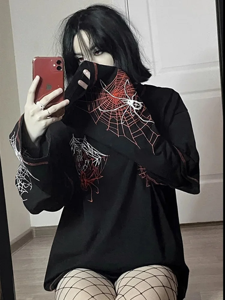 Gothic Y2k Fashion Design Harajuku Spider T Shirt Women Goth Dark Streetwear Design Tees Black Female Long Sleeve Girl Y2K Top