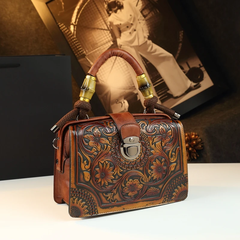 

Original Retro Leather Women's Handbags Small Crossbody Clip Bag Square Pouch 2025 New Trendy Shoulder Messenger Bags