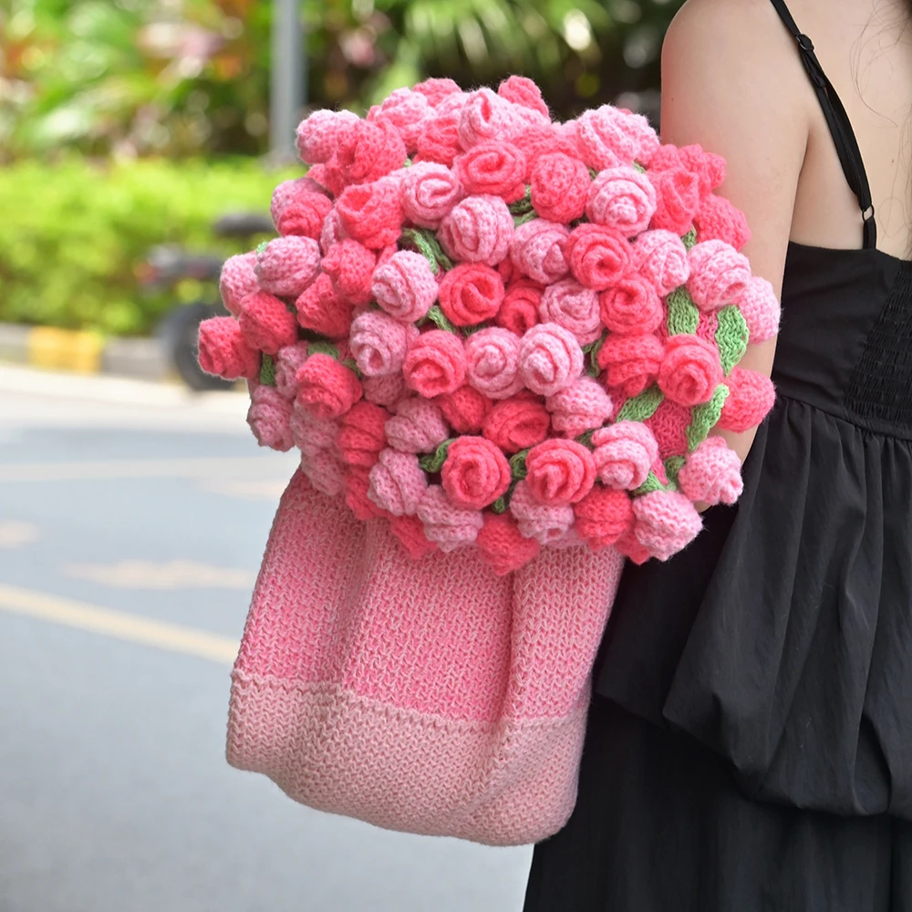 

GGE Gradient Bouquet Blanket 120cm Product Romantic Rose Quilt Soft Sofa Air Conditioning Blanket Holiday Gift for Friends