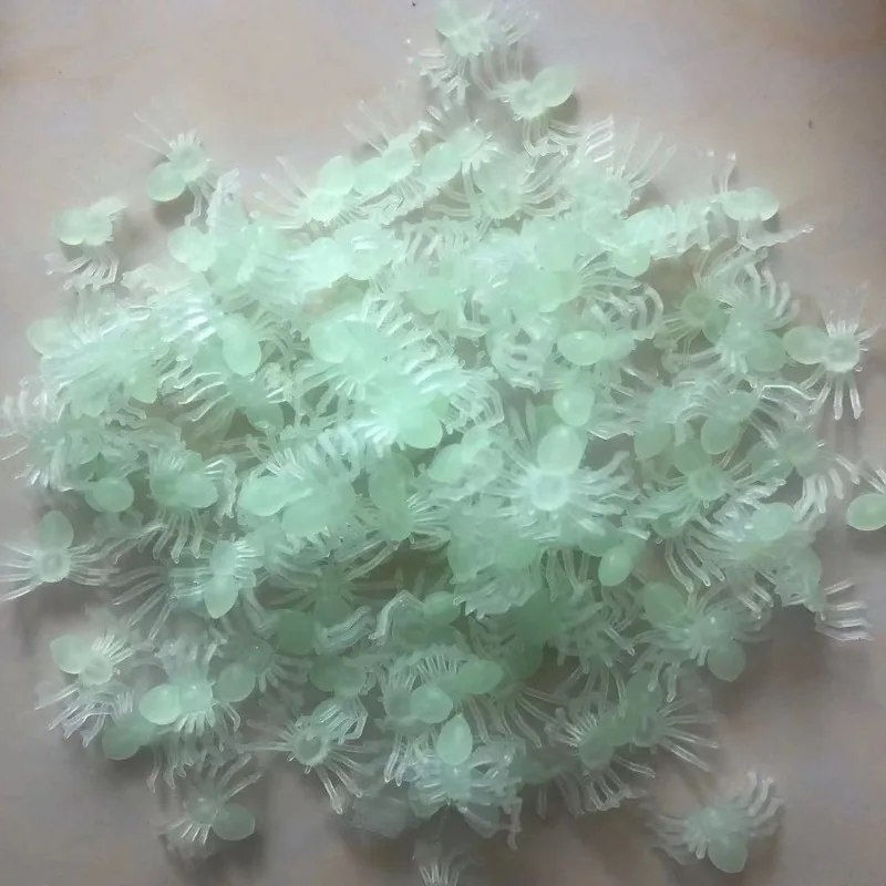 

Mini Spider Novelty Funny Joke Prank Plastic Fake Spider Toys Realistic Props Halloween Decor Simulation Tricky Toy