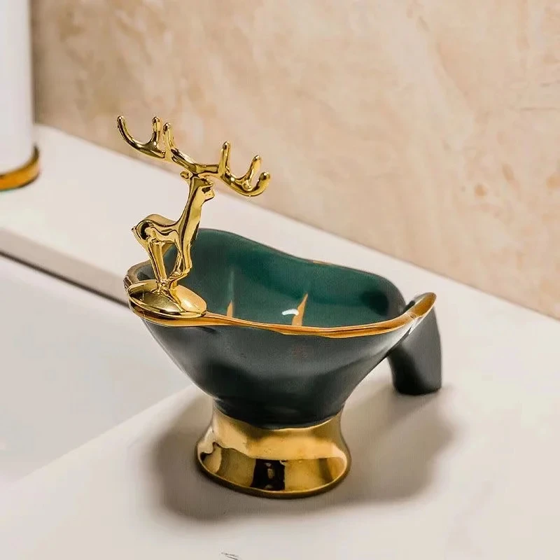 Luxury Gold Deer Ceramic Soap Dish Holder Drain Portable Home Bathroom Hotel Soap Box Tray Bathroom Accessories Crafts