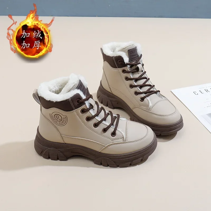 New autumn and winter fashionable lace up thick soled ankle boots