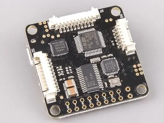 

Контроллер полета BeeRotor F3 с экраном для QAV 130 180 250 RACING Cleanflight/Бета