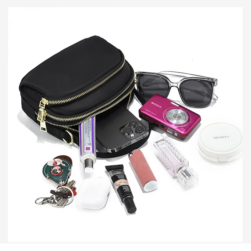 The Lion King Women Crossbody Bags Anime Phone Purse Shoulder Pouch Fashion Handbag for Female Girls Portable Underarm Bag Gifts