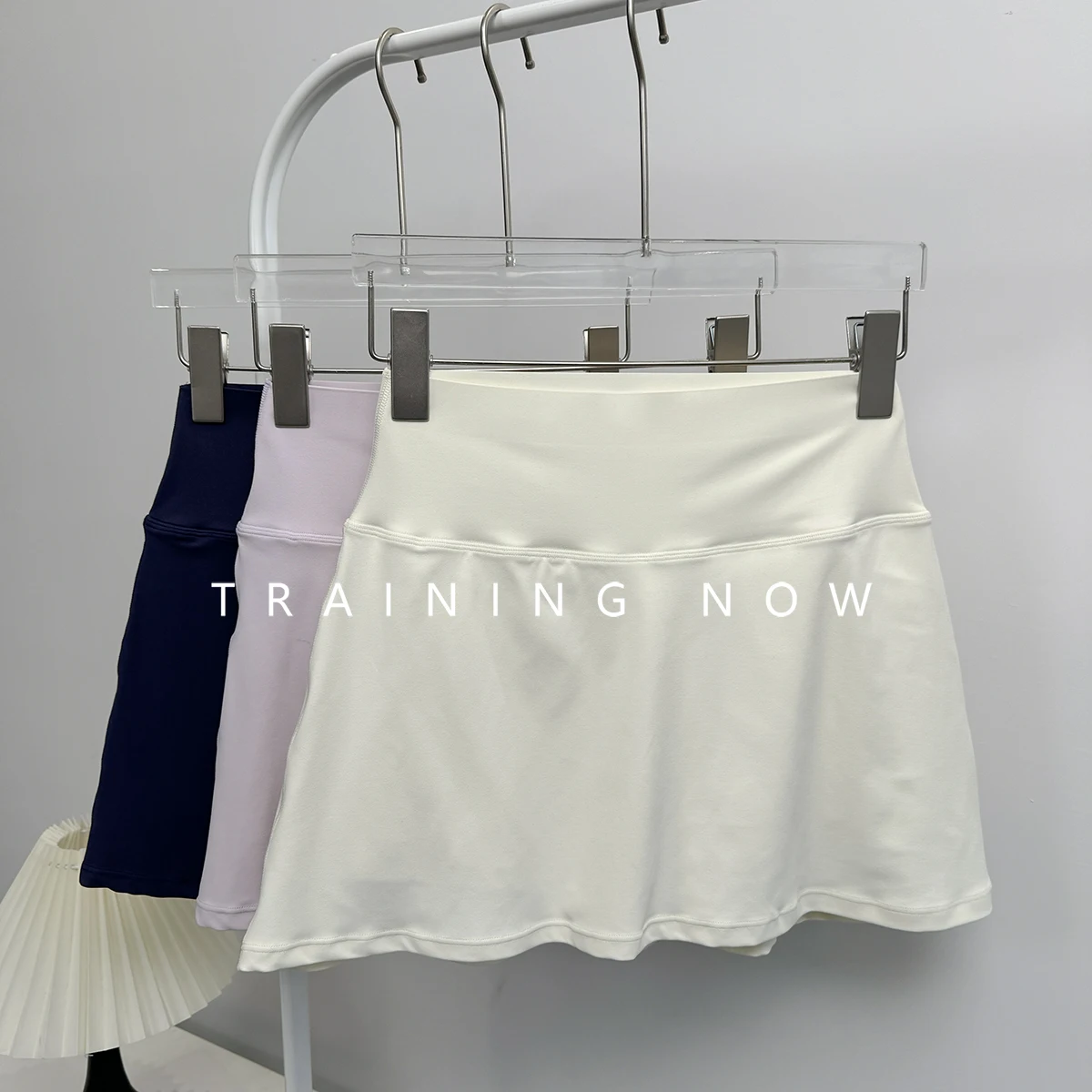 

Women's Anti-Transparent Sports Skirt for Summer 2025 New Fitness Training Tennis Short Skirt for Running and Quick-Drying