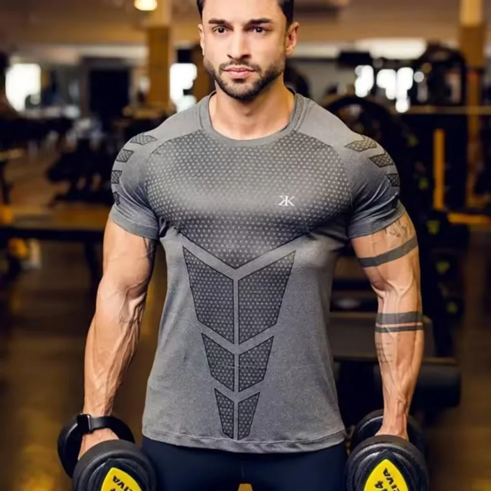 2025 Men Running Sports T-shirt Training Quick Dry Tight Short Sleeves Shirt Bodybuilding compress Fitness Tee Tops men Clothing