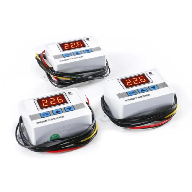 XH-W3002 Digital Temperature Controller Microcomputer Thermostat 24VDC 0.1°C Precision
