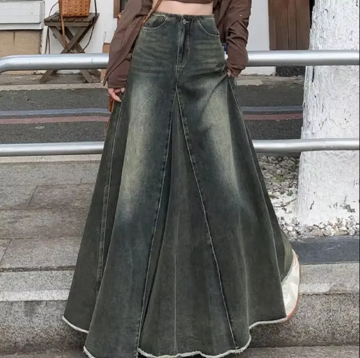 

Ruffled Pleated Denim Skirt British Style Retro Autumn Winter High-Waisted Design A-Line Fishtail Skirt Women