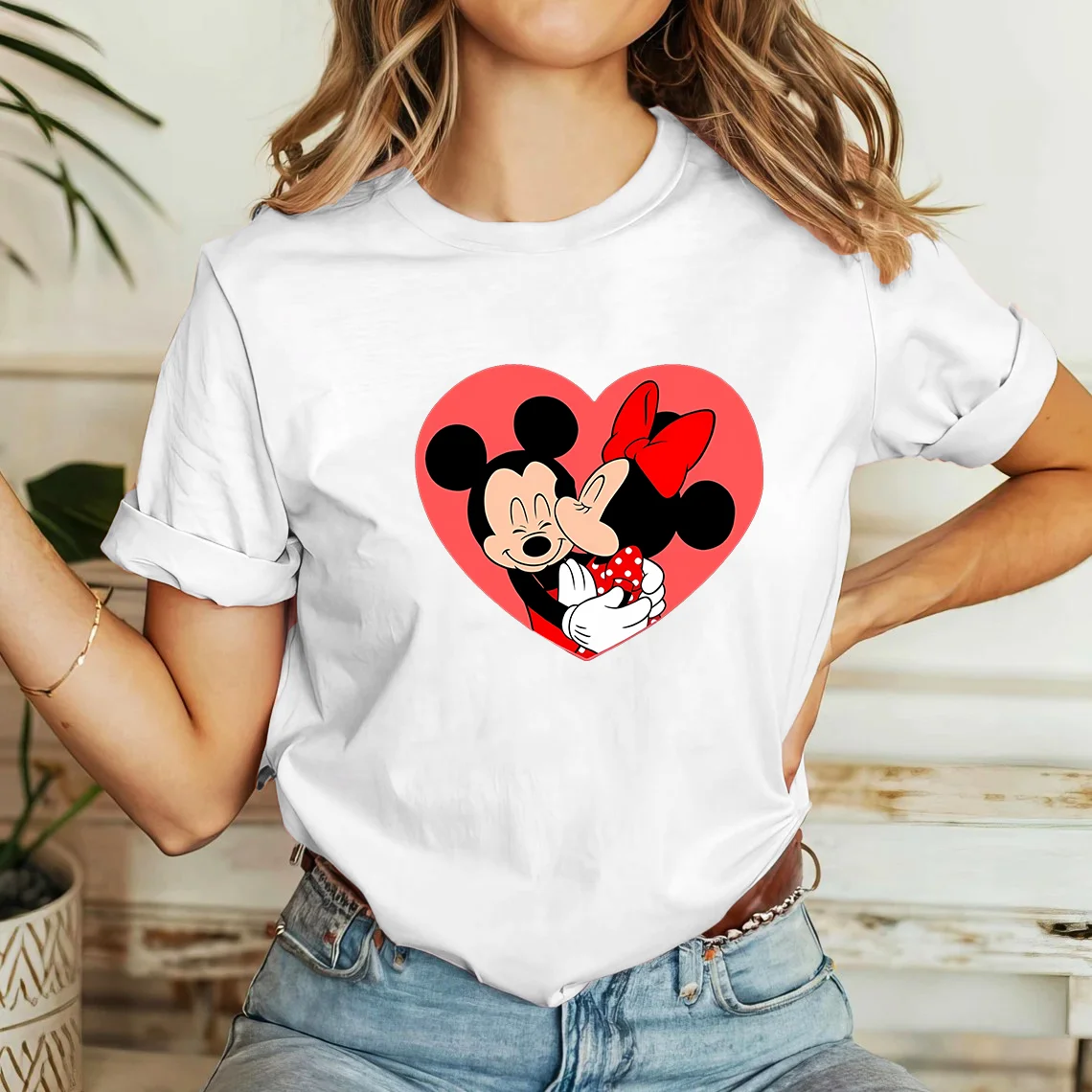 

Mickey Mouse Mouse cartoon print Disney Classic IP Women's Base T-Shirt is suitable for everyday casual wear