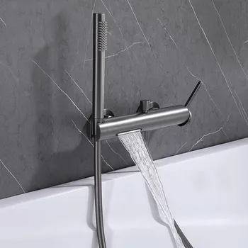 Badezimmer-Duscharmatur-Set, Wandmontage, Wasserfall-Stil, Messing, Badewannen-Wasserhahn-Set, Bürste, Gold/Chrom-Finish, moderner Stil, neu