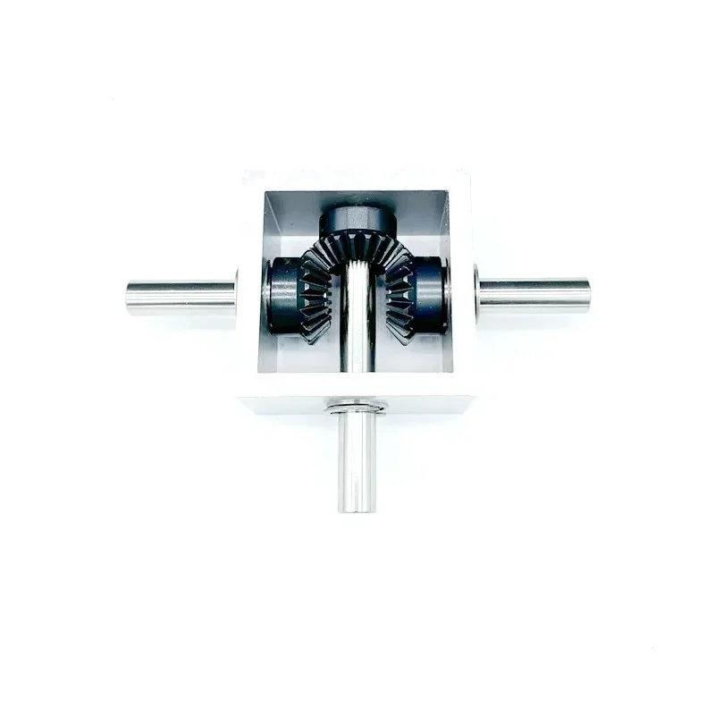 90-degree Right-angle Bevel Gear Corner Device 1:1, One in and Two Out, Forward and Reverse Small Reversing Gearbox, Shaft 10mm